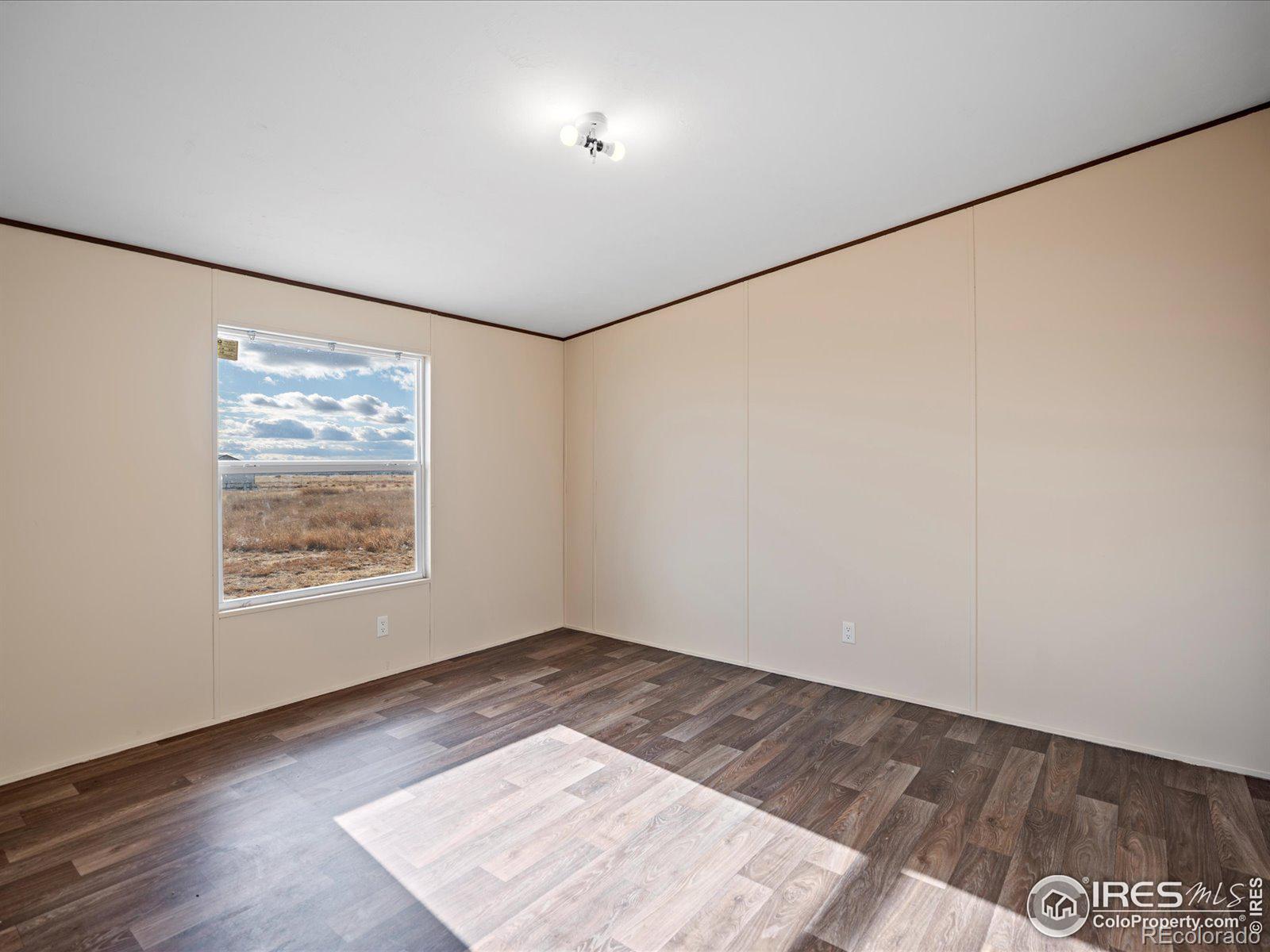 MLS Image #18 for 15964  county road x ,weldona, Colorado