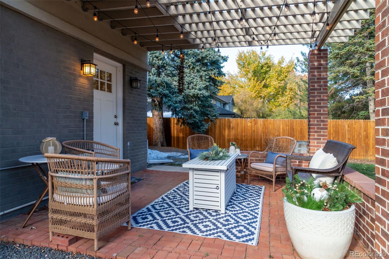 MLS Image #42 for 210  ivanhoe street,denver, Colorado