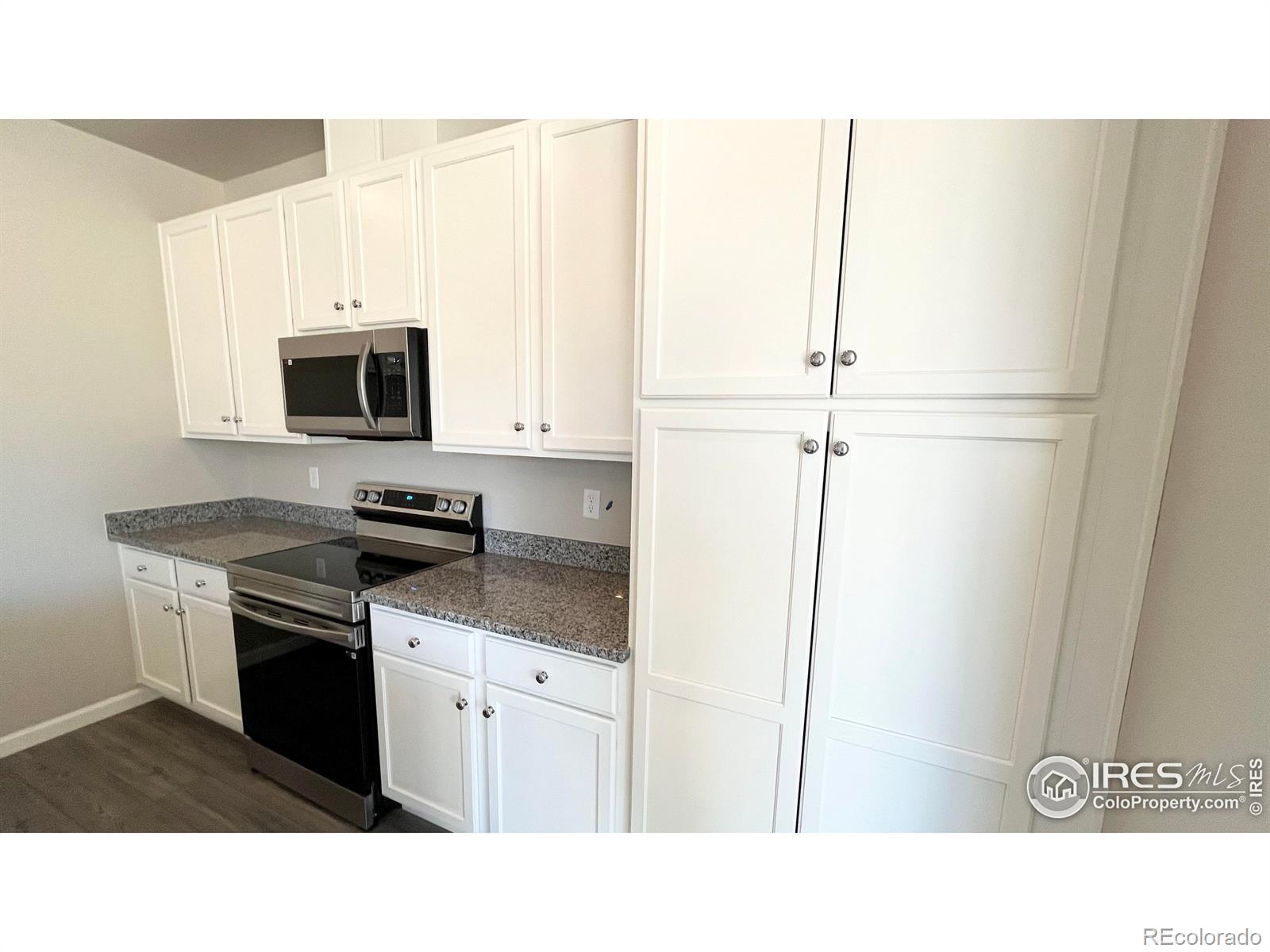 MLS Image #2 for 296  scaup lane,johnstown, Colorado