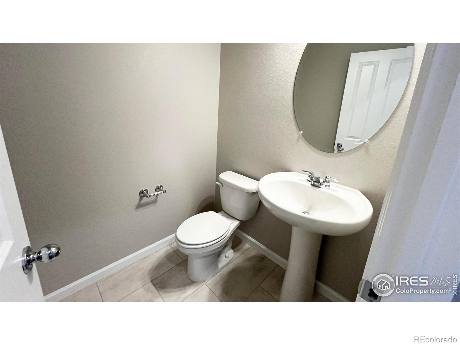 MLS Image #5 for 296  scaup lane,johnstown, Colorado