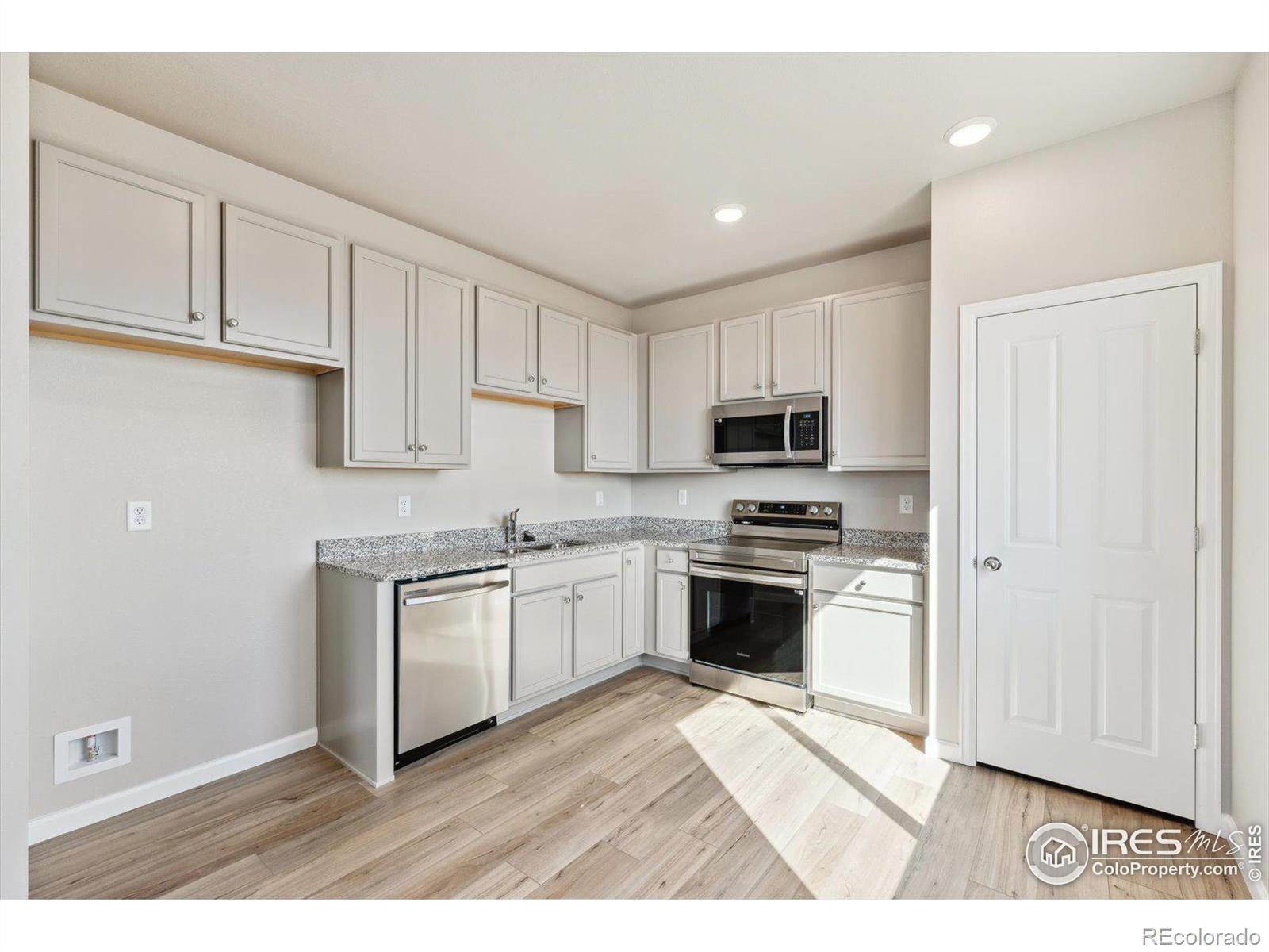 MLS Image #1 for 302  scaup lane,johnstown, Colorado