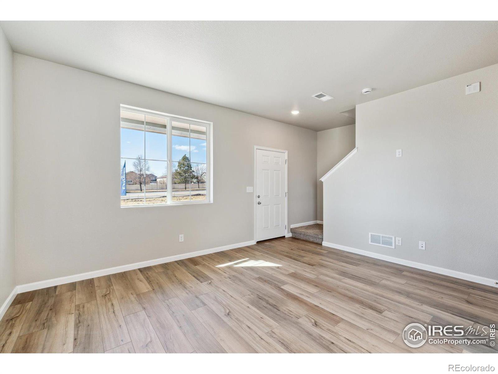 MLS Image #4 for 302  scaup lane,johnstown, Colorado