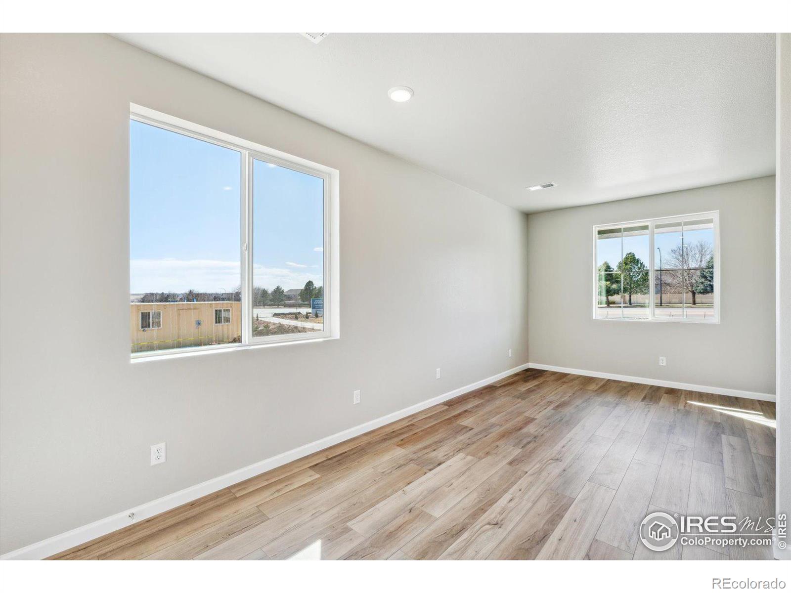 MLS Image #5 for 302  scaup lane,johnstown, Colorado