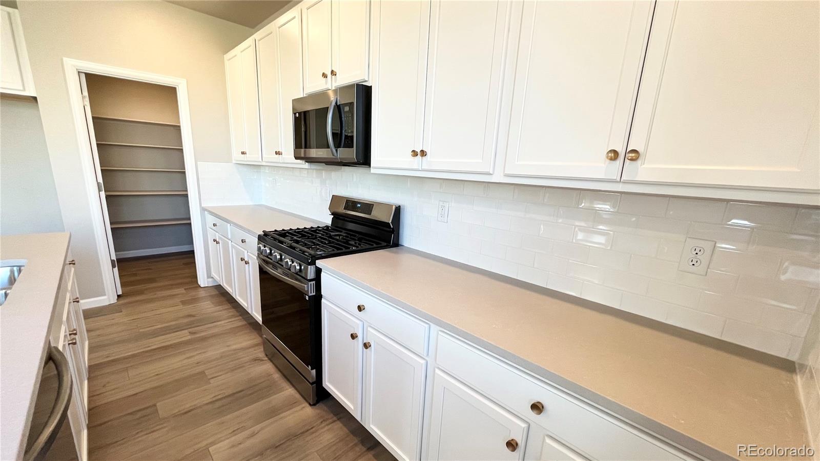 MLS Image #2 for 16810  mckay drive,mead, Colorado