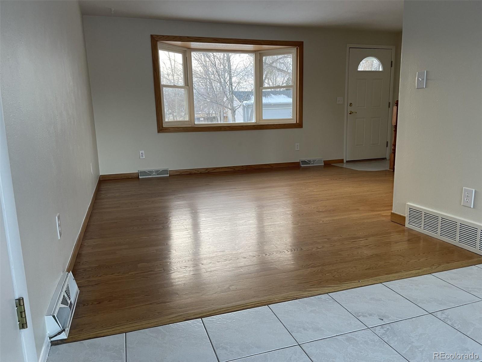 MLS Image #1 for 3062 s florence court,denver, Colorado