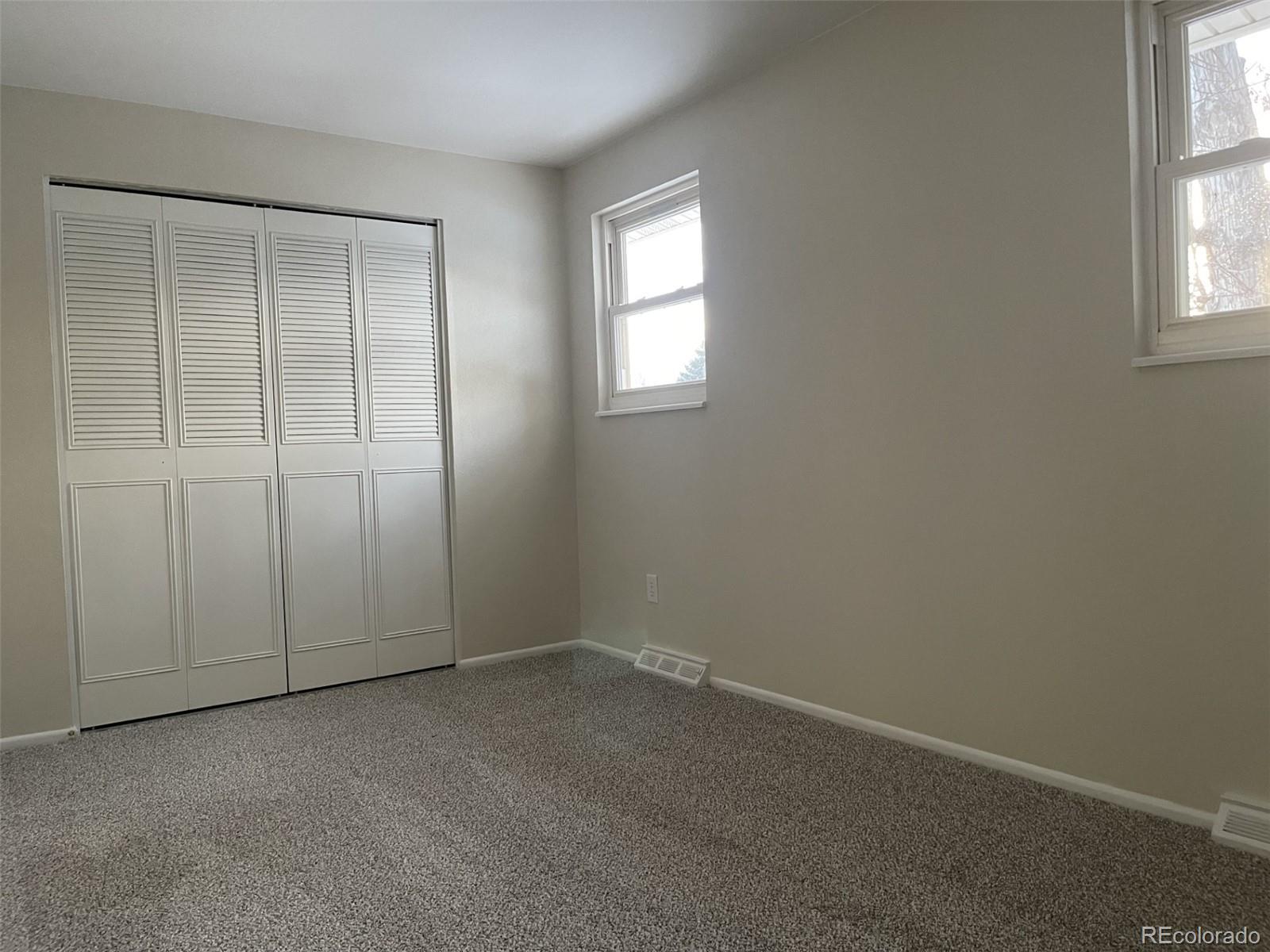 MLS Image #10 for 3062 s florence court,denver, Colorado