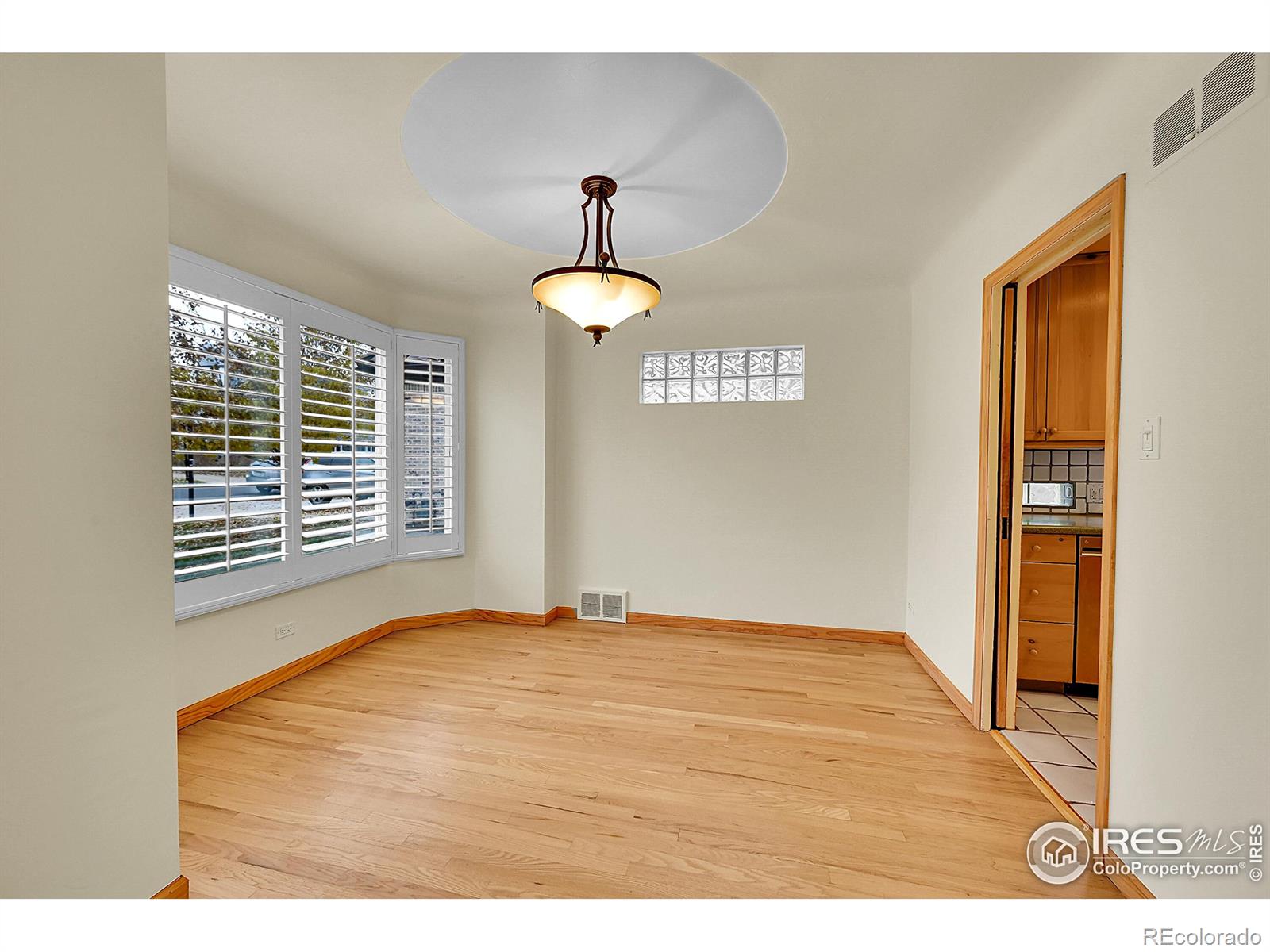 MLS Image #8 for 321  glencoe street,denver, Colorado