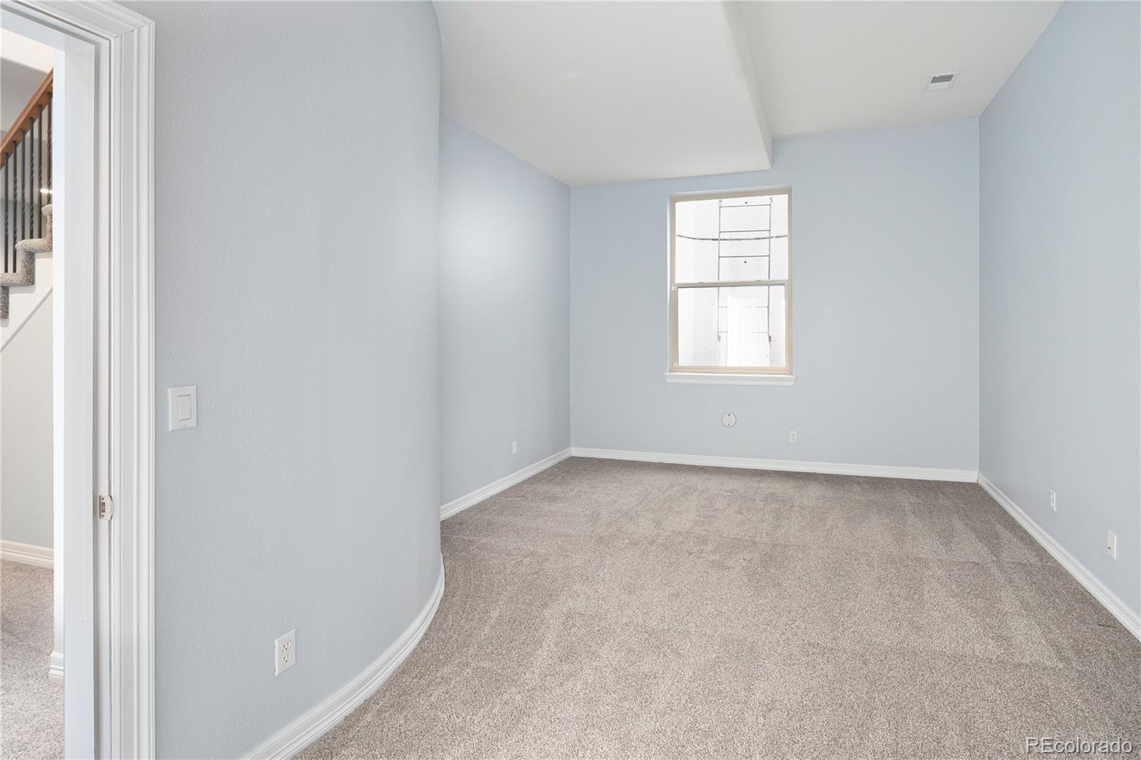 MLS Image #37 for 9715 e 33rd avenue,denver, Colorado