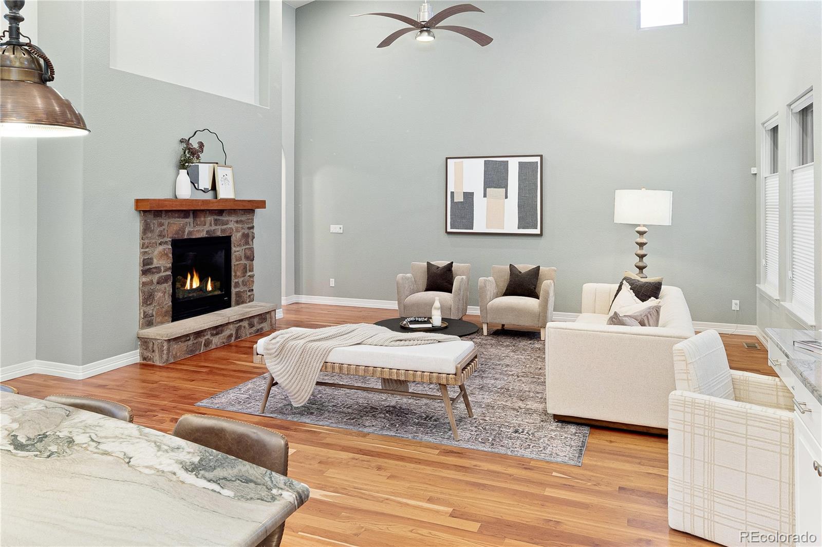 MLS Image #6 for 9715 e 33rd avenue,denver, Colorado