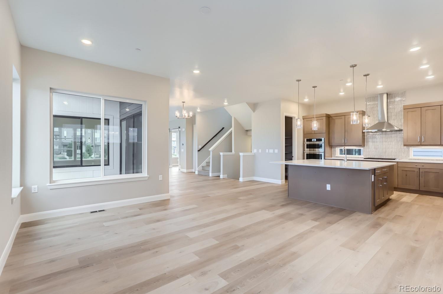 MLS Image #20 for 1765  peak loop,broomfield, Colorado
