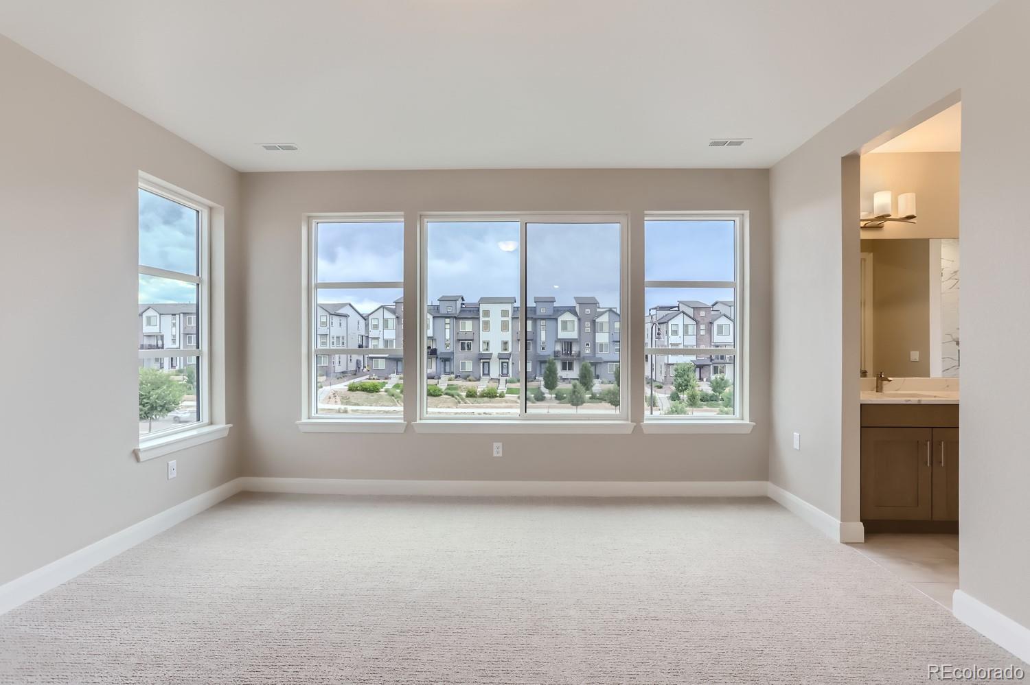 MLS Image #30 for 1765  peak loop,broomfield, Colorado