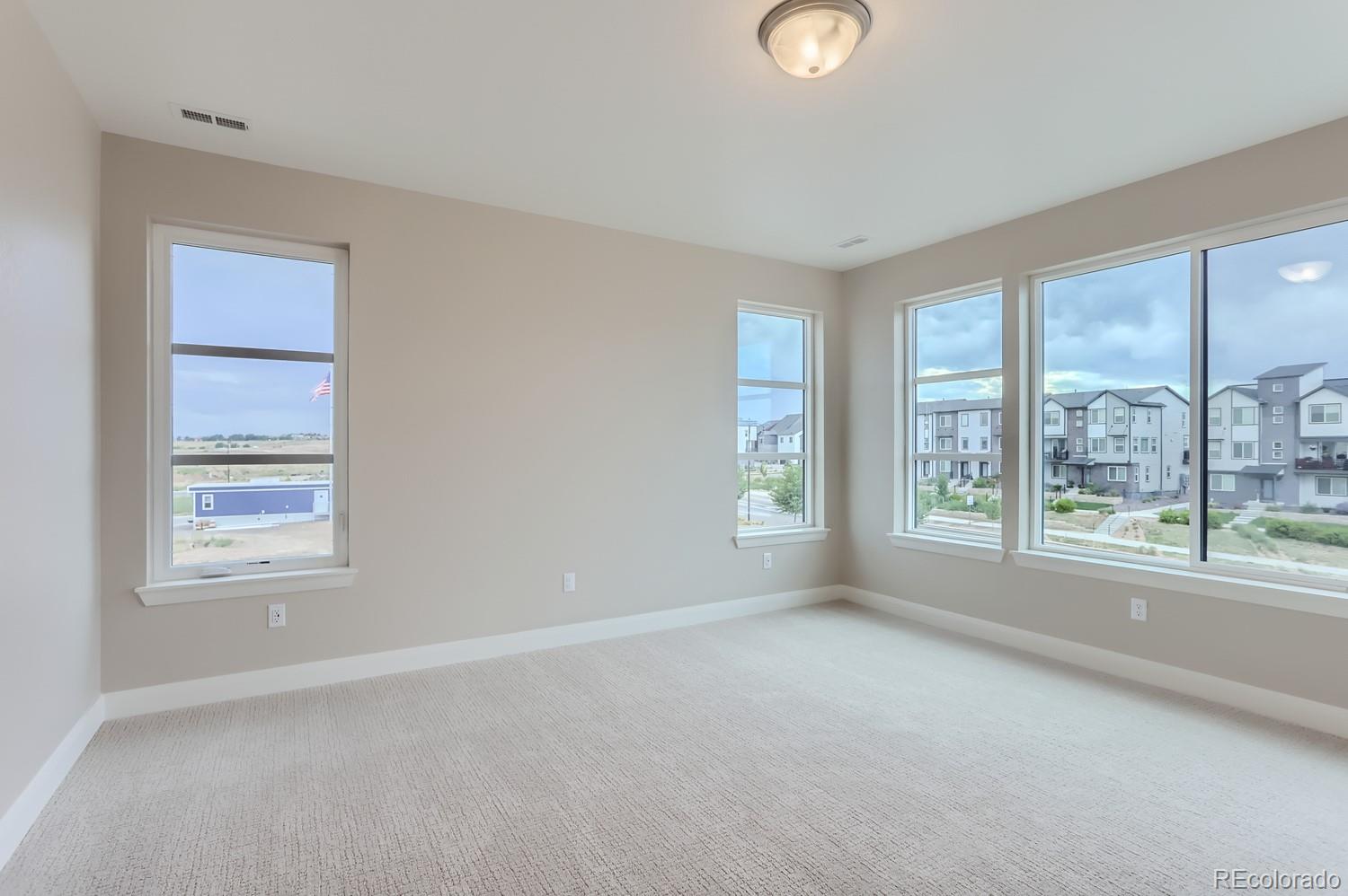 MLS Image #31 for 1765  peak loop,broomfield, Colorado