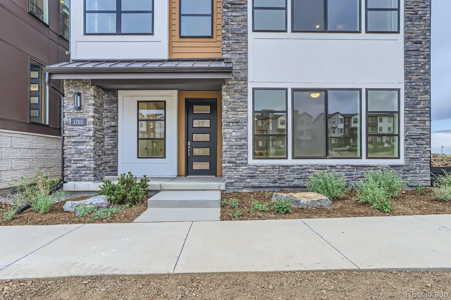 MLS Image #46 for 1765  peak loop,broomfield, Colorado