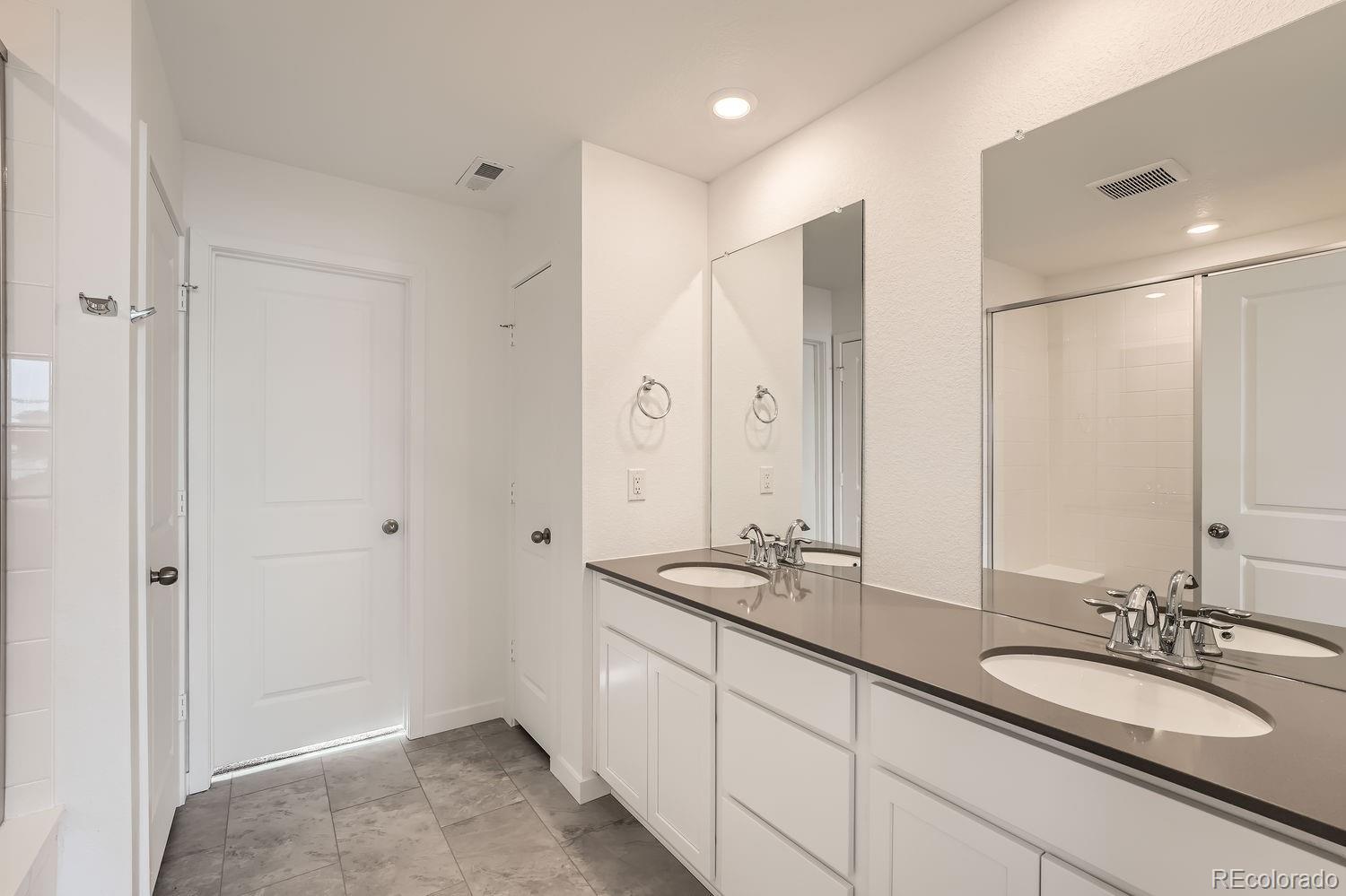 MLS Image #7 for 2058 s haleyville way,aurora, Colorado