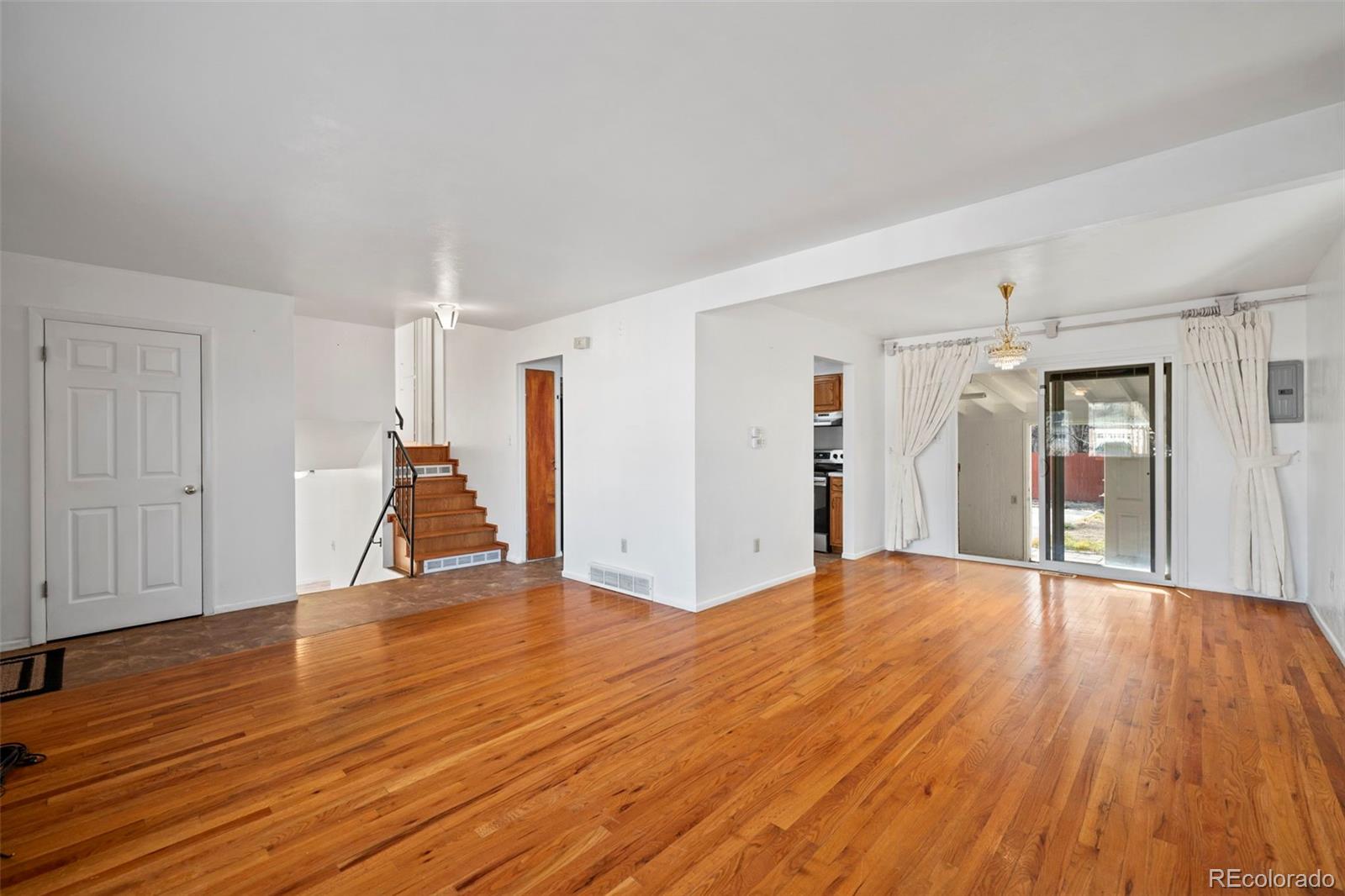 MLS Image #3 for 426  harvard street,colorado springs, Colorado