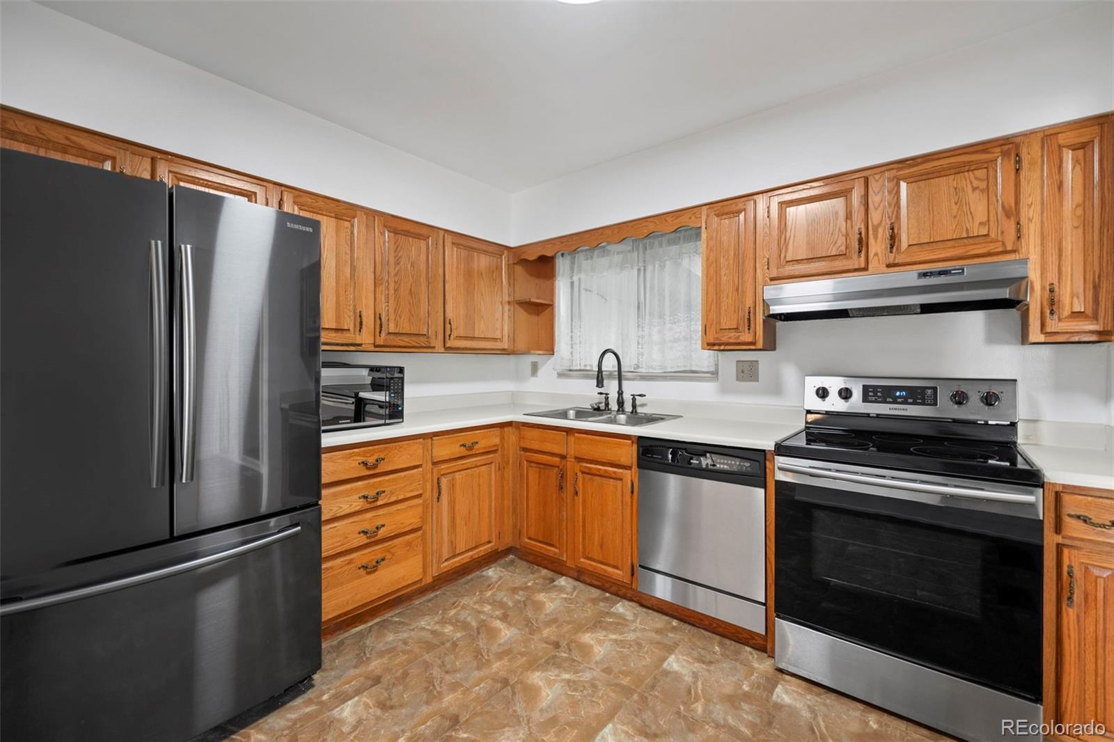 MLS Image #6 for 426  harvard street,colorado springs, Colorado