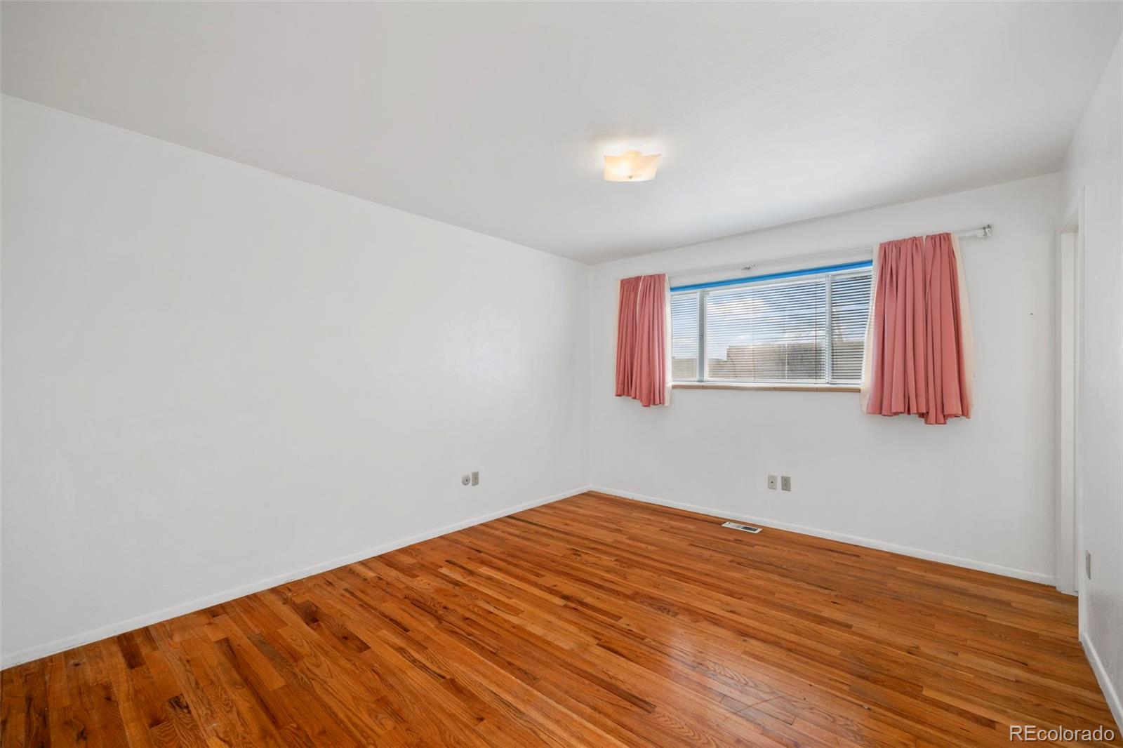 MLS Image #7 for 426  harvard street,colorado springs, Colorado