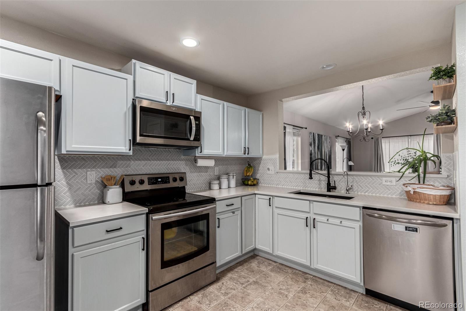 MLS Image #10 for 11353  jersey way,thornton, Colorado