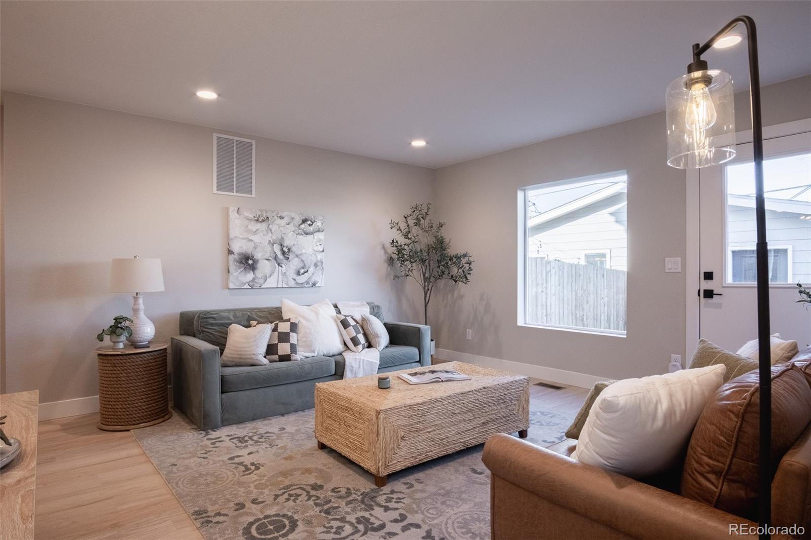 MLS Image #11 for 4341 n columbine street,denver, Colorado