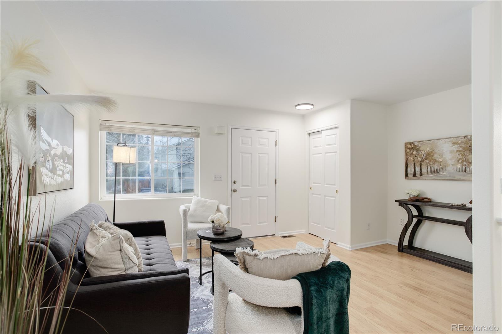 MLS Image #2 for 4504 s cimmarron circle,aurora, Colorado