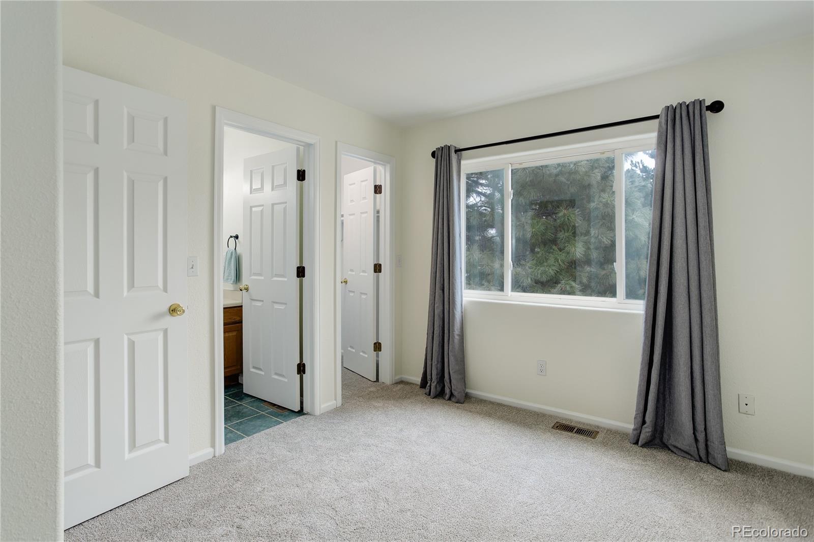 MLS Image #21 for 4504 s cimmarron circle,aurora, Colorado