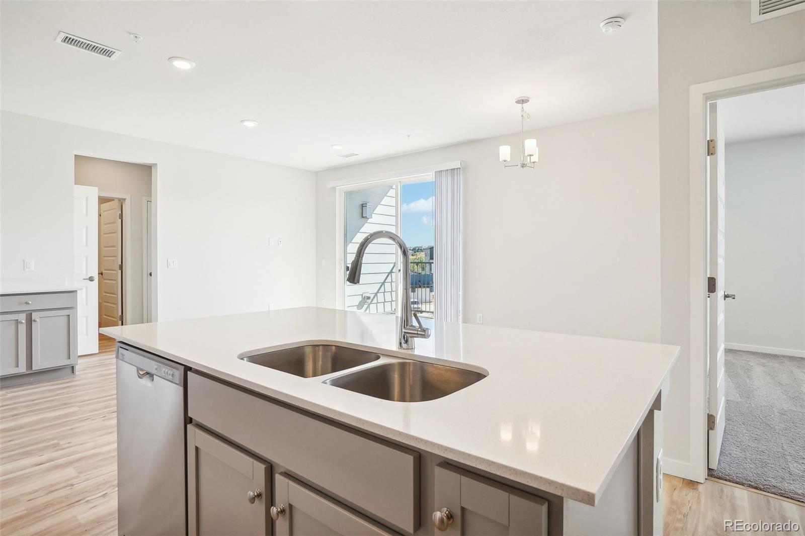 MLS Image #17 for 487  interlocken boulevard,broomfield, Colorado