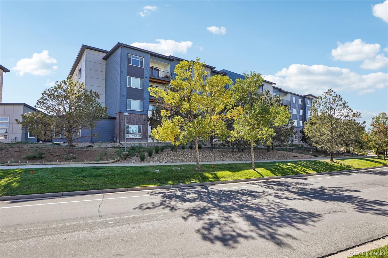 MLS Image #3 for 487  interlocken boulevard,broomfield, Colorado