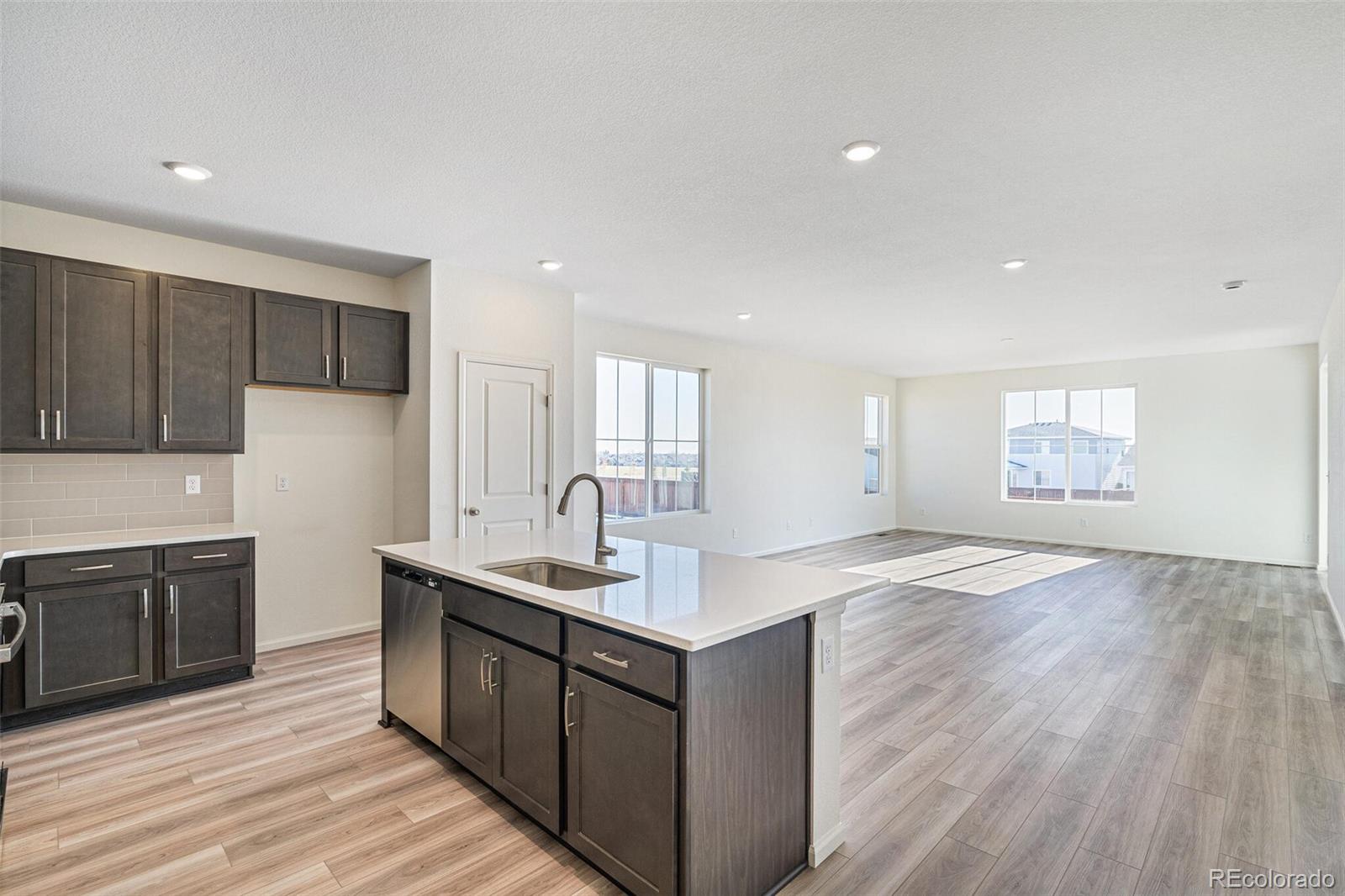 MLS Image #14 for 4592  amrock drive,johnstown, Colorado