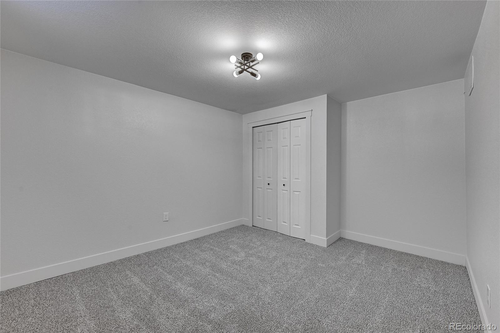 MLS Image #18 for 2505 e san miguel street,colorado springs, Colorado