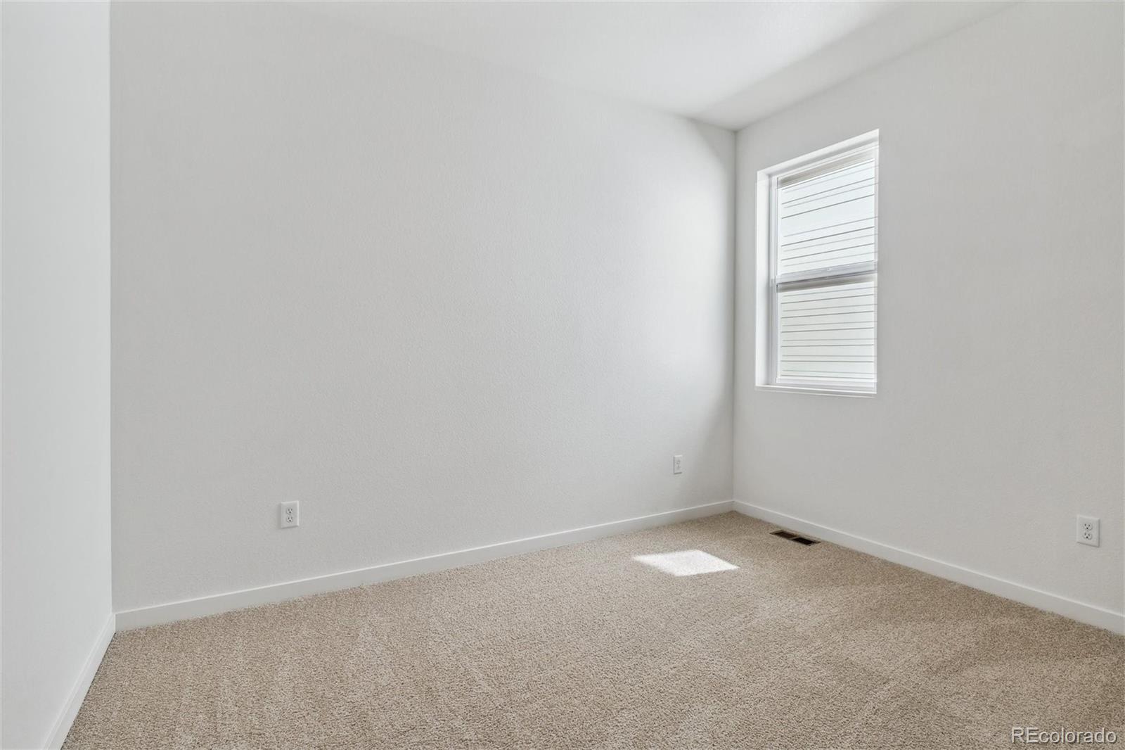 MLS Image #11 for 825  elias tarn drive,severance, Colorado
