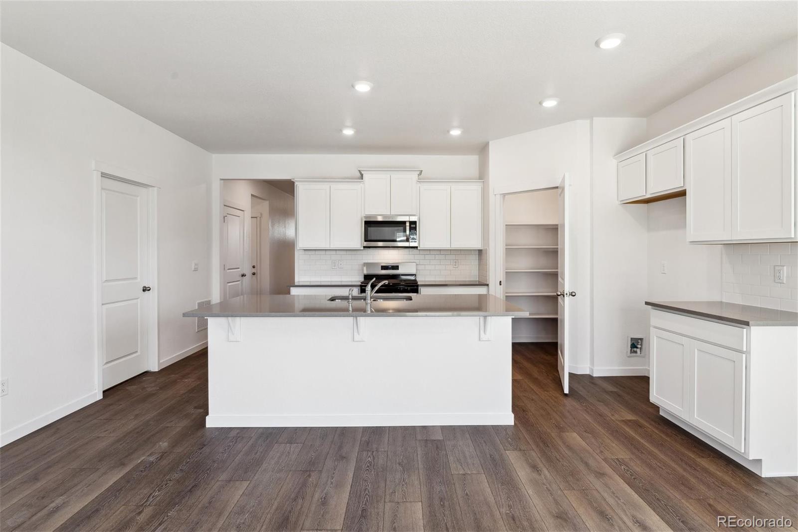 MLS Image #16 for 825  elias tarn drive,severance, Colorado