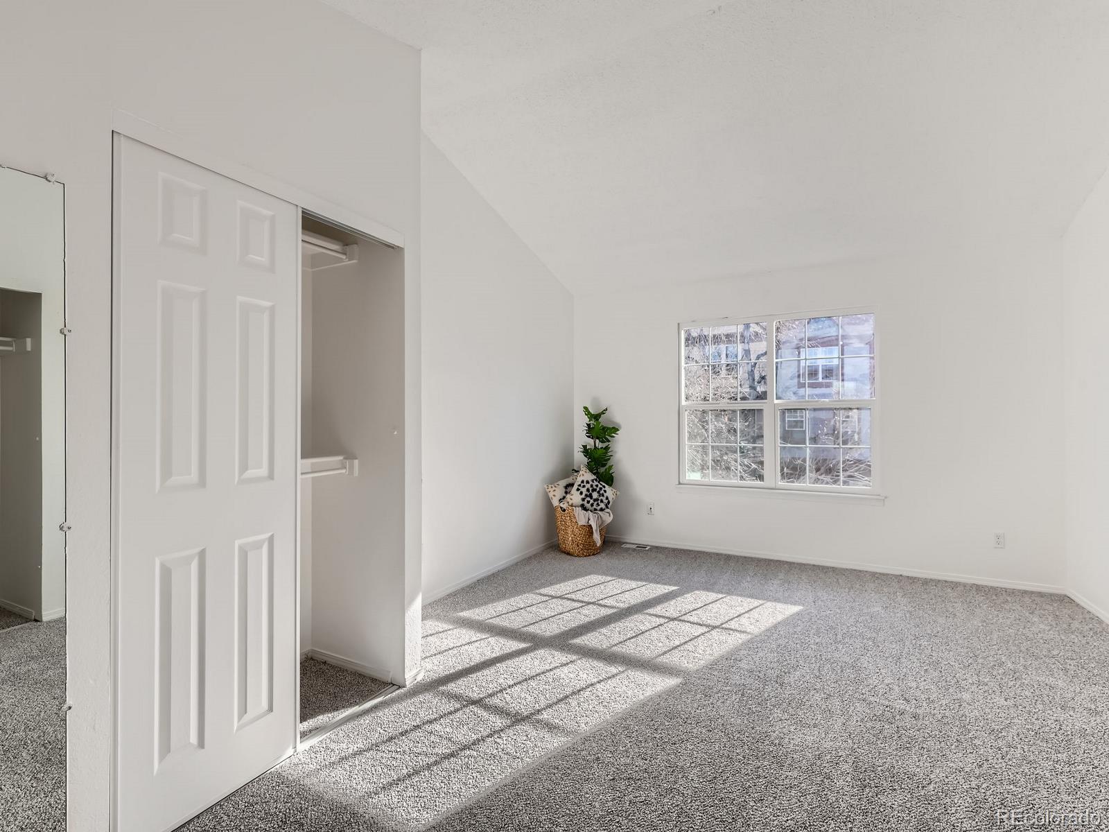 MLS Image #6 for 11985 e kepner drive,aurora, Colorado