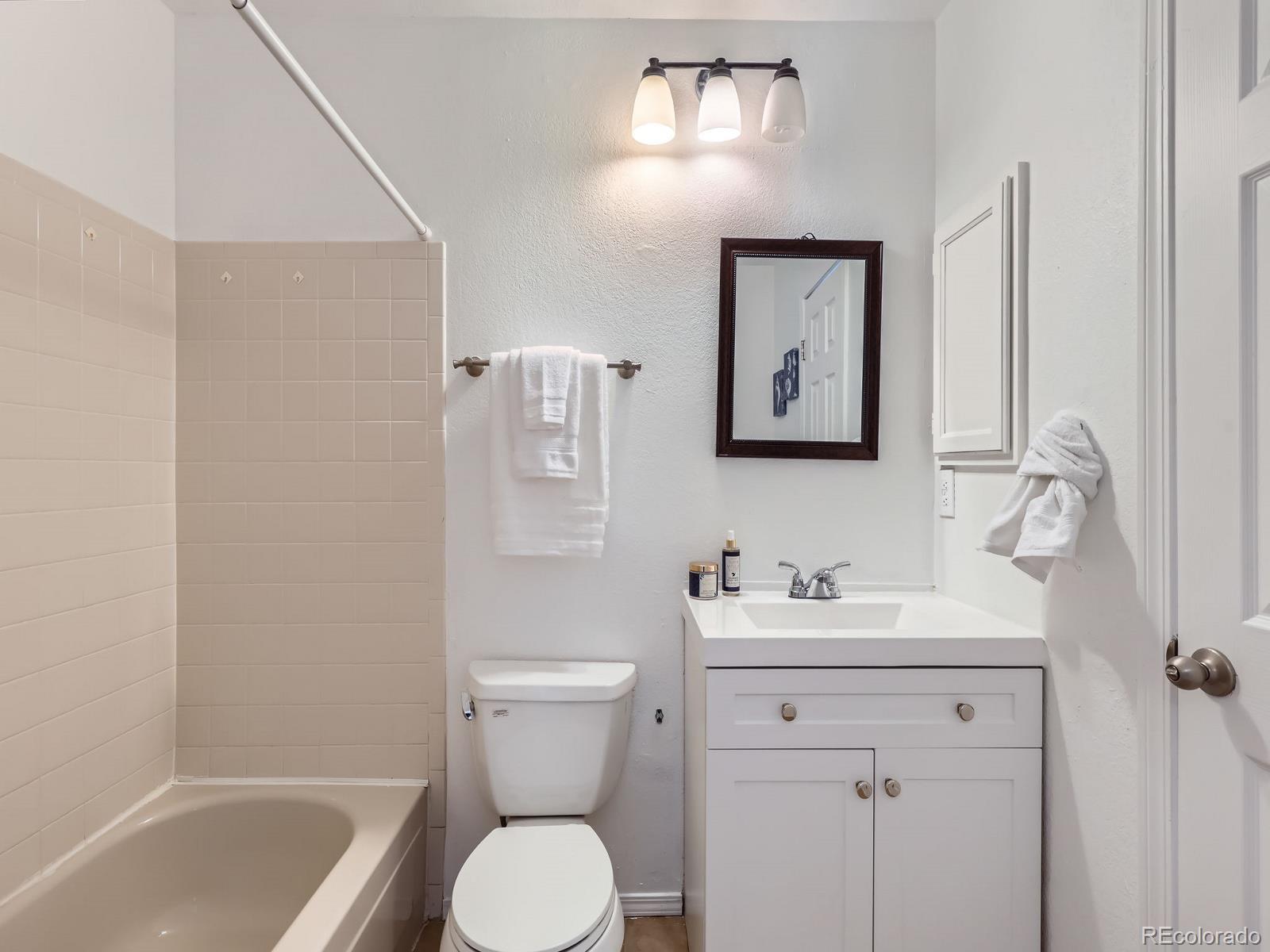 MLS Image #7 for 11985 e kepner drive,aurora, Colorado
