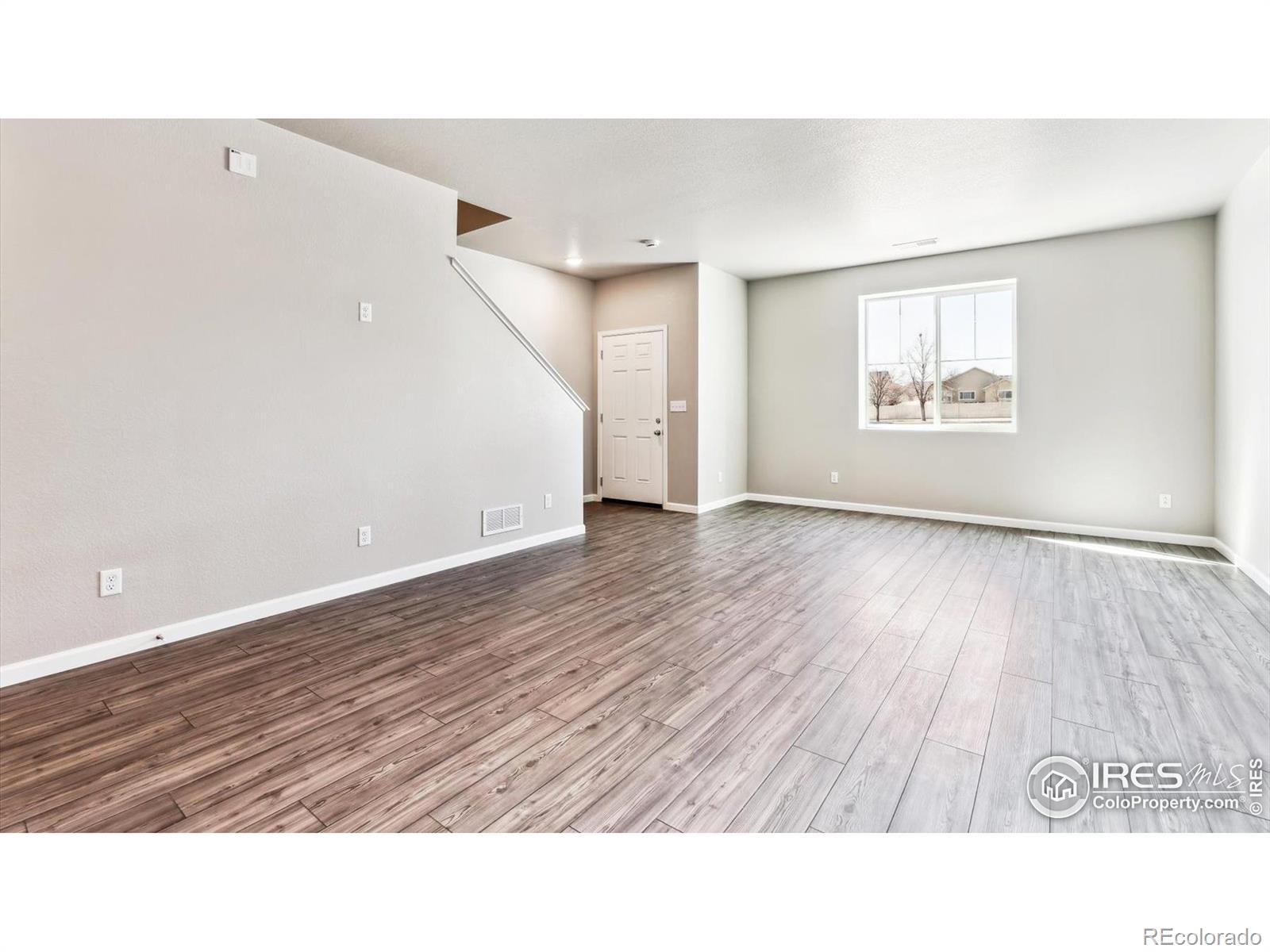 MLS Image #1 for 284  scaup lane,johnstown, Colorado