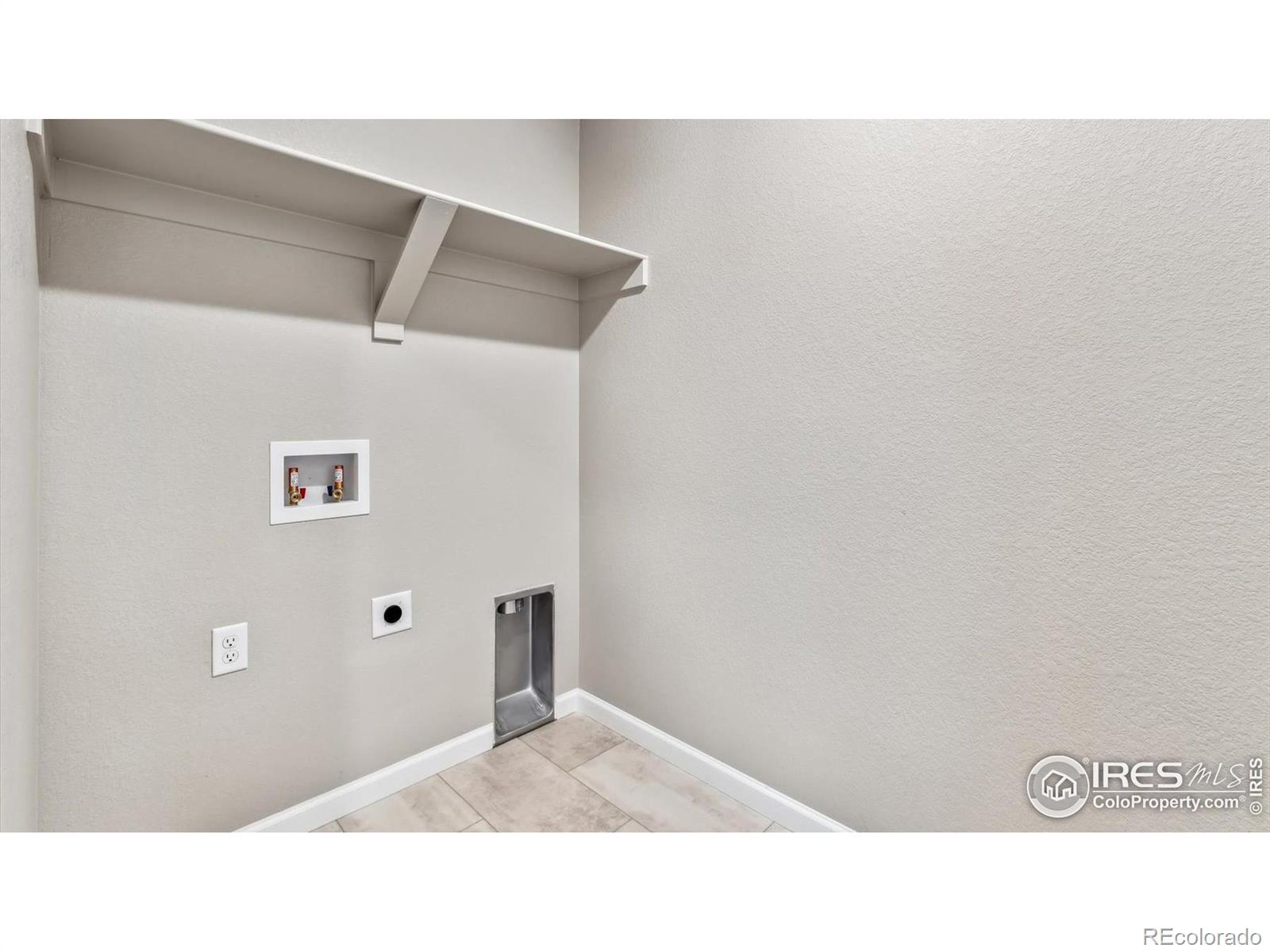 MLS Image #19 for 284  scaup lane,johnstown, Colorado