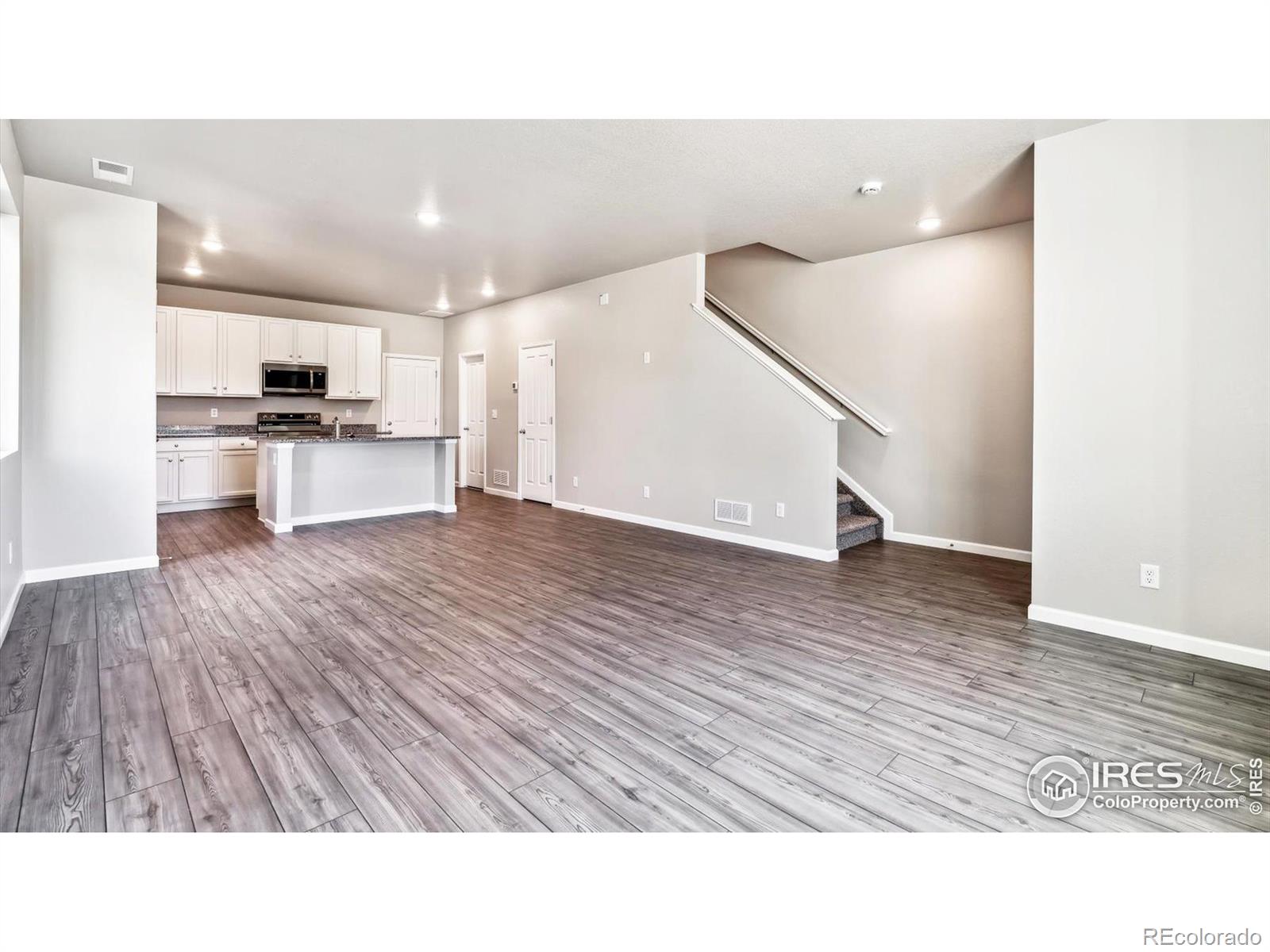 MLS Image #4 for 284  scaup lane,johnstown, Colorado