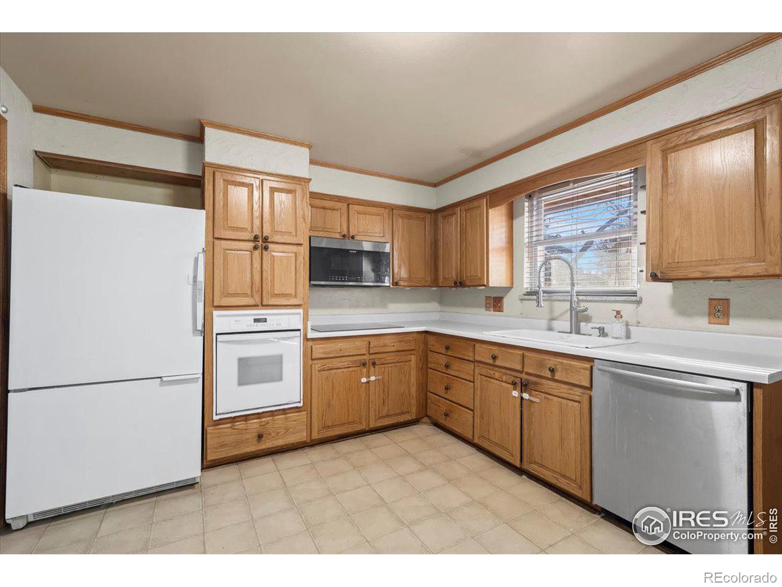 MLS Image #8 for 905  daphne street,broomfield, Colorado