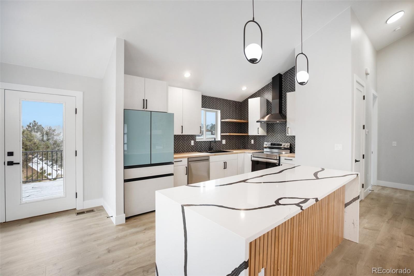 MLS Image #16 for 437  chateau vista drive,florissant, Colorado