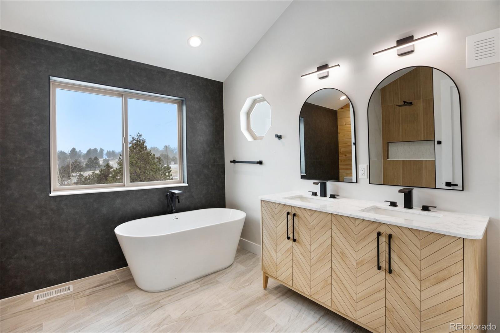 MLS Image #21 for 437  chateau vista drive,florissant, Colorado