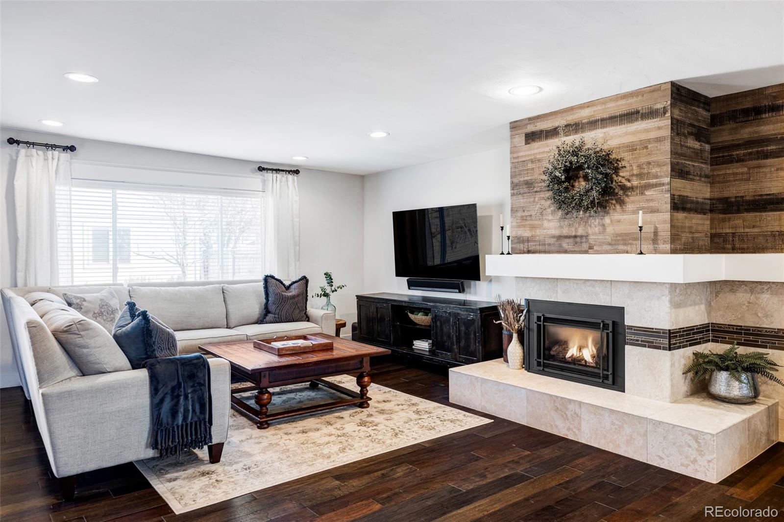 MLS Image #10 for 2930 s gilpin street,denver, Colorado