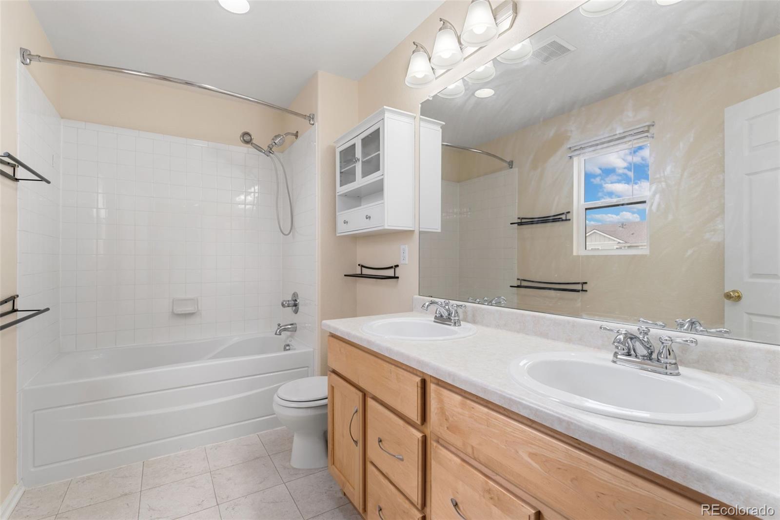 MLS Image #19 for 4325 s hoyt street,littleton, Colorado