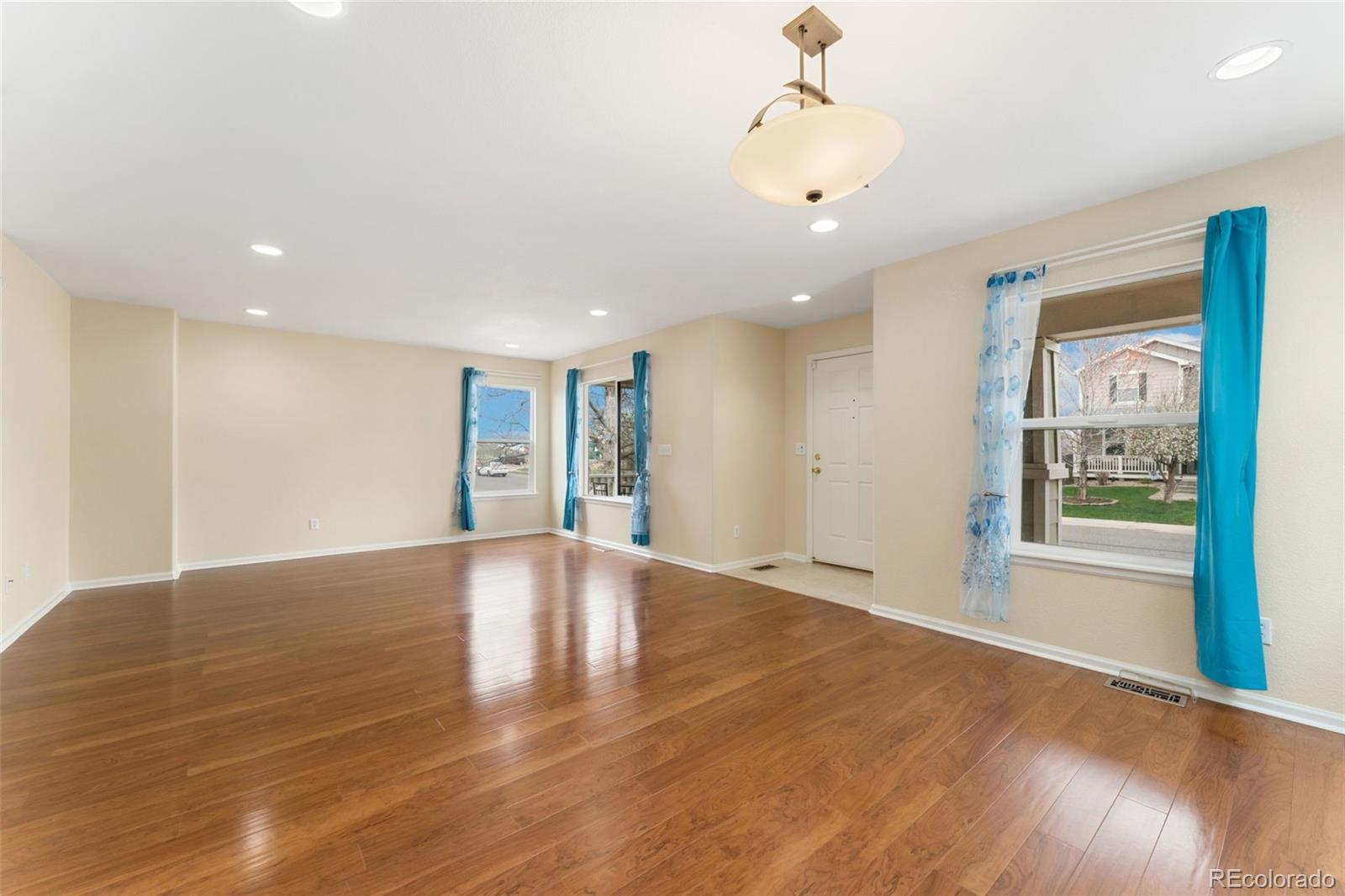 MLS Image #6 for 4325 s hoyt street,littleton, Colorado