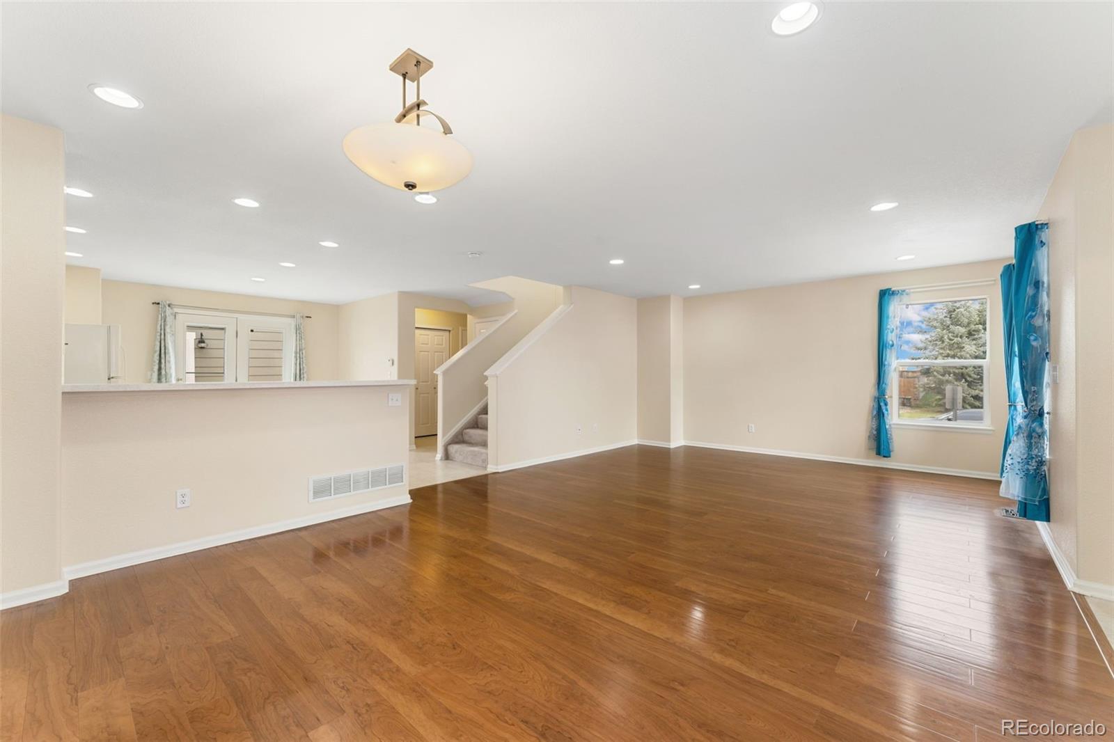 MLS Image #7 for 4325 s hoyt street,littleton, Colorado