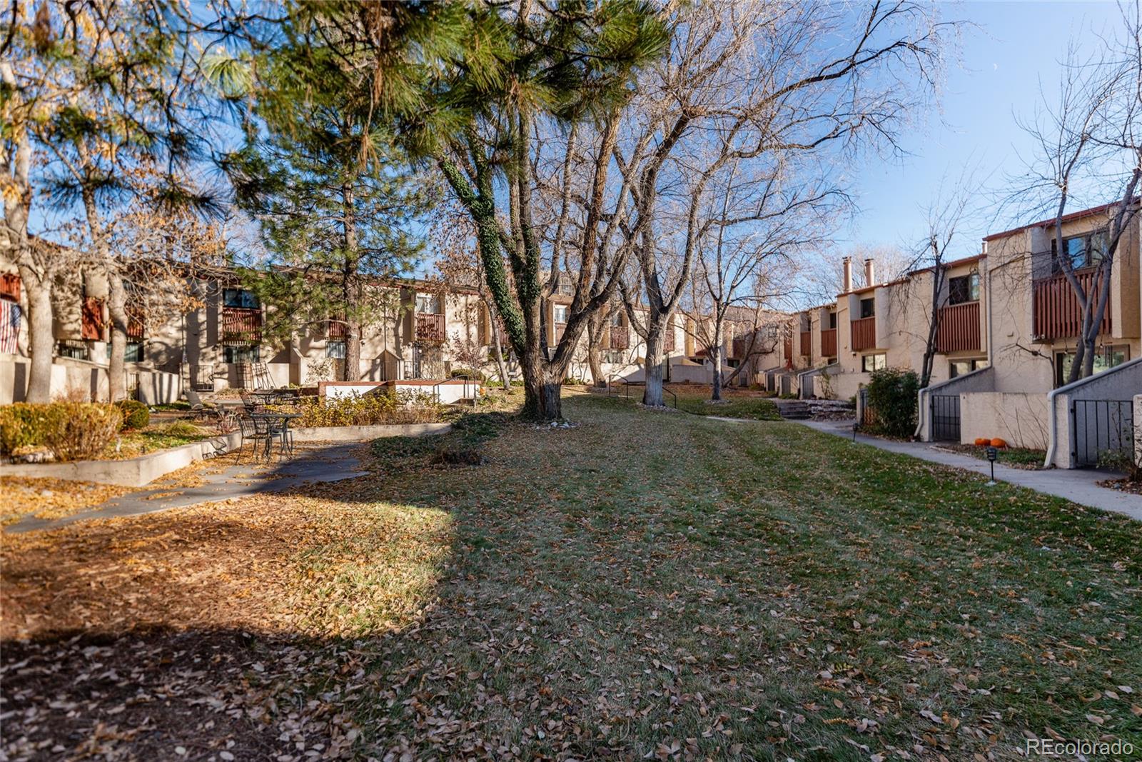 MLS Image #3 for 1060 s parker road,denver, Colorado