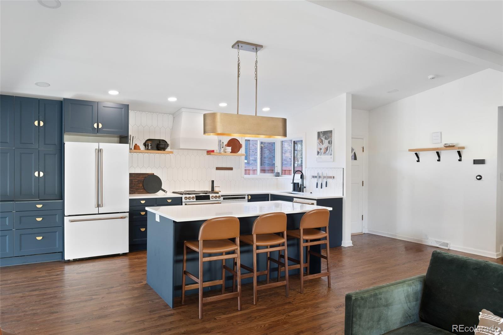 MLS Image #6 for 918 s university boulevard,denver, Colorado