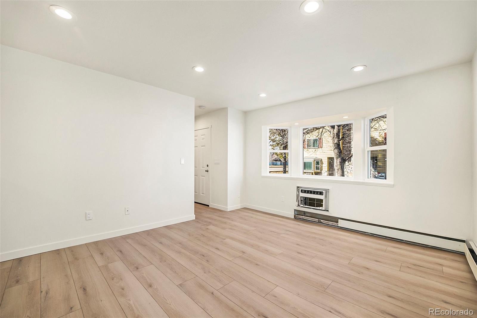 MLS Image #6 for 1113 w 112th avenue,denver, Colorado
