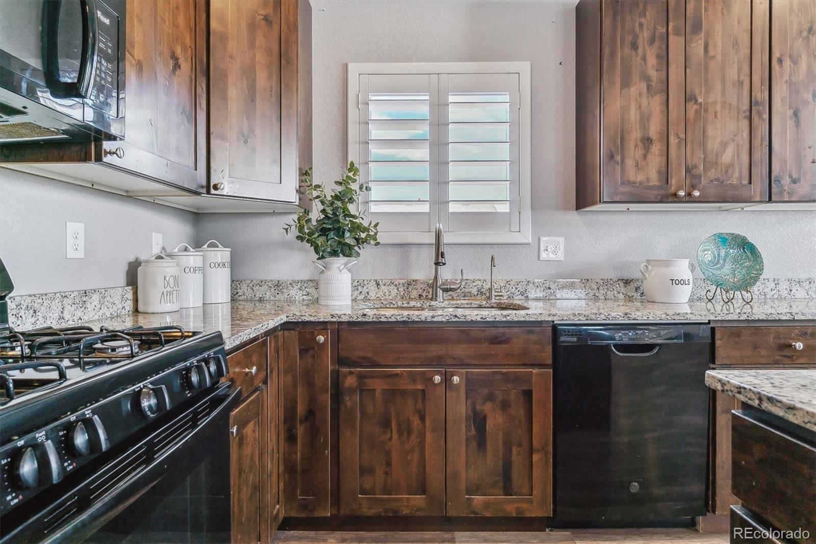 MLS Image #8 for 365 s 3rd avenue,deer trail, Colorado