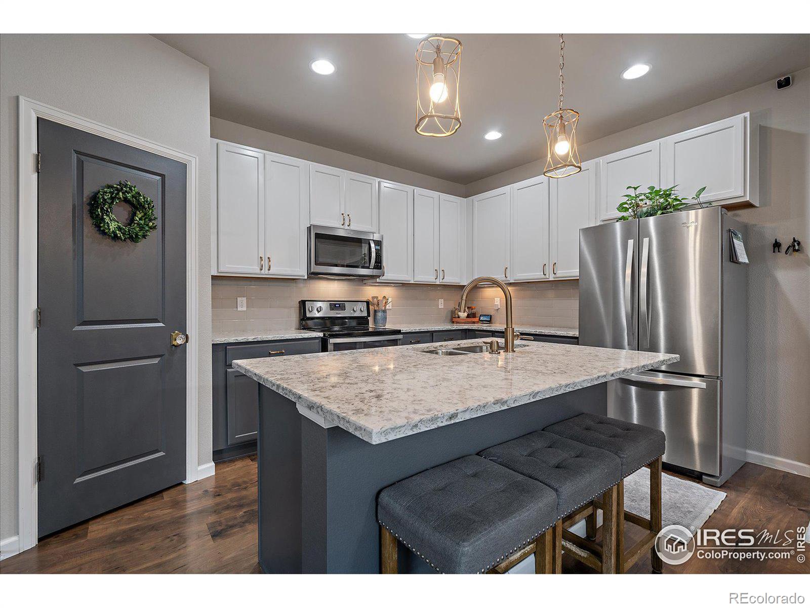 MLS Image #8 for 15536 w 64th loop,arvada, Colorado