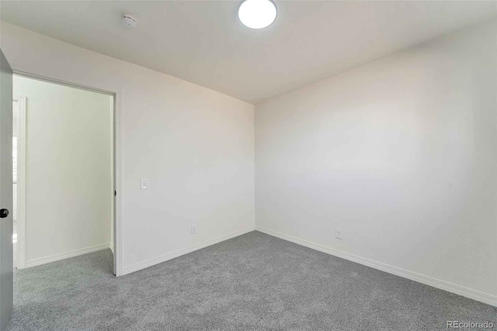 MLS Image #5 for 3754 s mission parkway,aurora, Colorado
