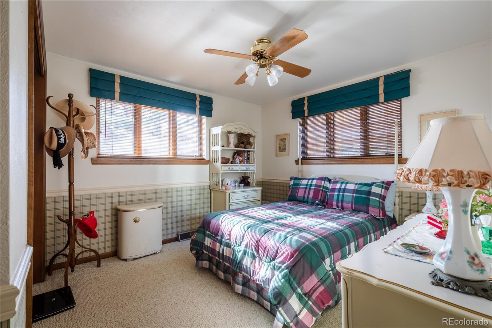 MLS Image #24 for 6300 w plymouth drive,littleton, Colorado